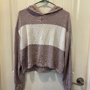 Women's long sleeve top